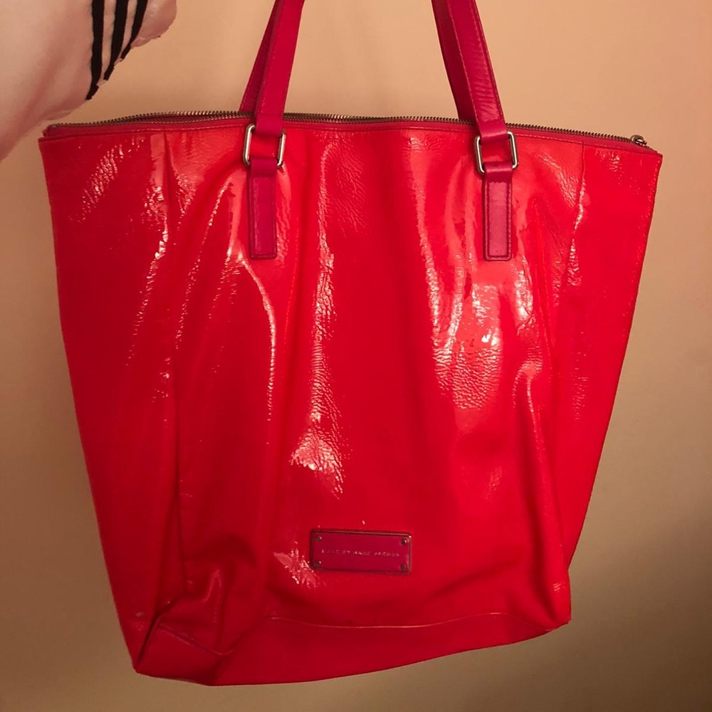Neon pink marc my marc jacobs handbag